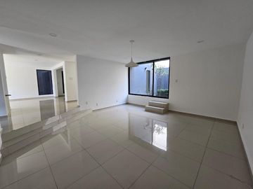 Casa en venta en Fraccionamiento los colorines , Coapa, alcadía Tlalpan