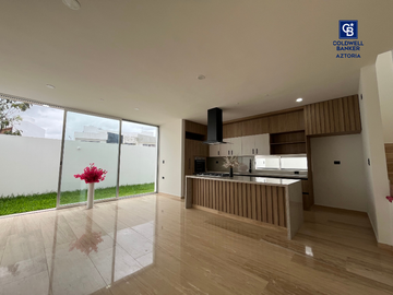 CASA EN VENTA EN RESIDENCIAL HACIENDAS