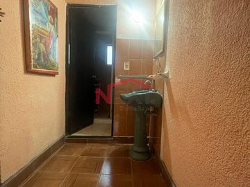 CASA EN VENTA CON RECAMARA EN PLANTA BAJA