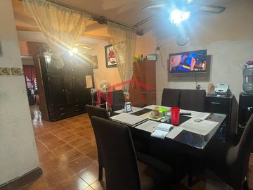 CASA EN VENTA CON RECAMARA EN PLANTA BAJA