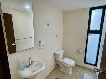 Casa en venta en Britania La Calera, Puebla.