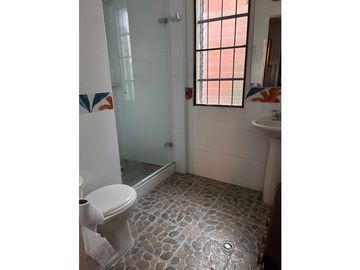 VENDO HERMOSA CASA EN BELLA SUIZA - SUR OESTE DE CALI