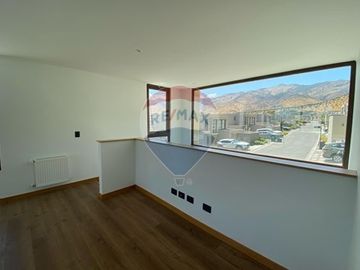 Chamisero, Casa NUEVA en condominio Terralta.
