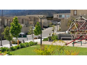 Chamisero, Casa NUEVA en condominio Terralta.