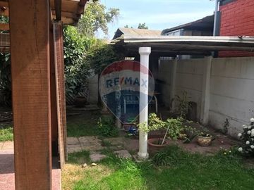 Se Vende Excelente Casa para uso Comercial
