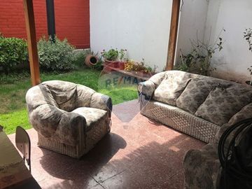 Se Vende Excelente Casa para uso Comercial