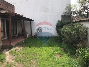 Se Vende Excelente Casa para uso Comercial