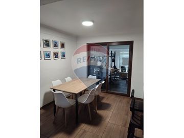 Casa Renovada en Santiago: ¡Tu Hogar Ideal Espera!