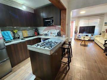 Casa Renovada en Santiago: ¡Tu Hogar Ideal Espera!