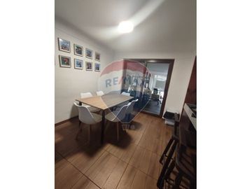 Casa Renovada en Santiago: ¡Tu Hogar Ideal Espera!