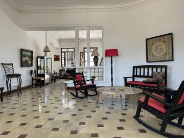VENTA CASA ART DECO EN EL CENTRO DE MÉRIDA, YUC.