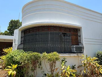 VENTA CASA ART DECO EN EL CENTRO DE MÉRIDA, YUC.