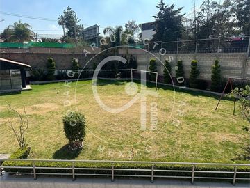 Casa en renta con amplios espacios