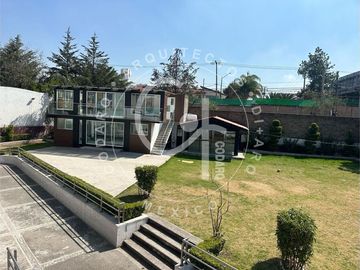 Casa en renta con amplios espacios