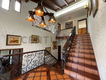 VENTA DE CASA EN LA MOLINA