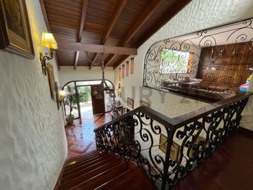 VENTA DE CASA EN LA MOLINA