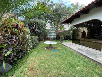 VENTA DE CASA EN LA MOLINA