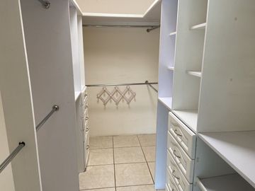 CASA  VENTA RENTA  PEDREGAL DE QUERETARO