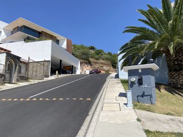 CASA  VENTA RENTA  PEDREGAL DE QUERETARO