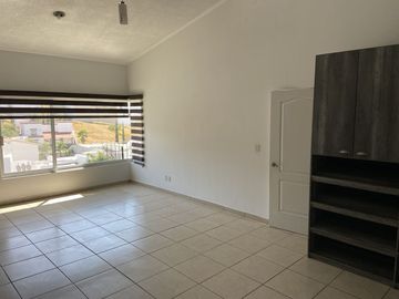 CASA  VENTA RENTA  PEDREGAL DE QUERETARO