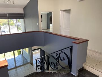 CASA  VENTA RENTA  PEDREGAL DE QUERETARO