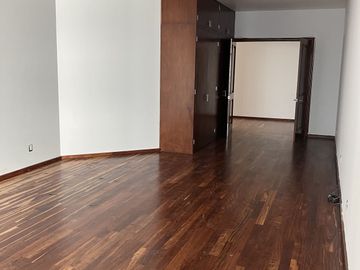 RENTA EXCLUSIVO DEPARTAMENTO LOMAS COUNTRY