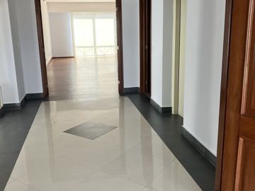 RENTA EXCLUSIVO DEPARTAMENTO LOMAS COUNTRY