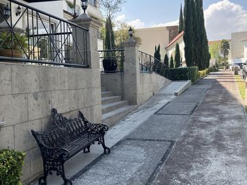 RENTA EXCLUSIVO DEPARTAMENTO LOMAS COUNTRY