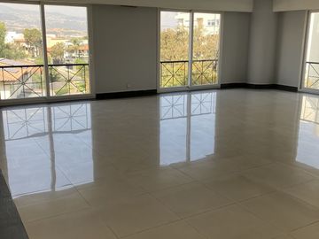 RENTA EXCLUSIVO DEPARTAMENTO LOMAS COUNTRY