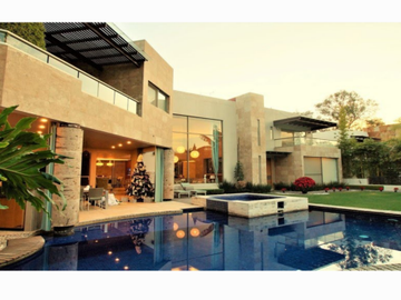 CASA EN VENTA EN REAL LAS QUINTAS