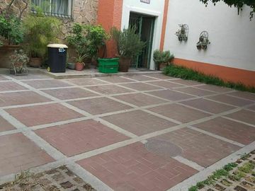 Departamento Amueblado en Renta en Jardines del Bosque