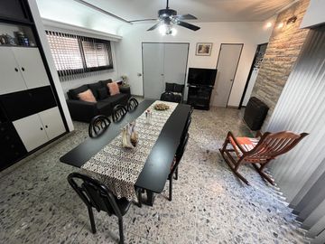 Casa 4 Ambientes con Cochera, Patio y Terraza Acepta permuta- Wilde