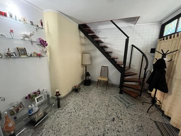 Casa 4 Ambientes con Cochera, Patio y Terraza Acepta permuta- Wilde