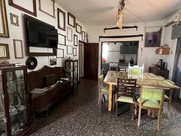 Casa de 3 amb a la venta en Cañuelas Centro