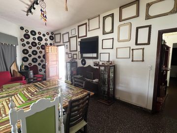Casa de 3 amb a la venta en Cañuelas Centro