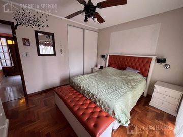 Casa 3 ambientes VENTA Lomas de Zamora