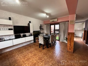 Casa 3 ambientes VENTA Lomas de Zamora