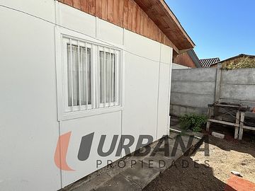 COMODA CASA EN SECTOR REGIMIENTO ARICA