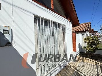 COMODA CASA EN SECTOR REGIMIENTO ARICA