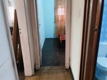 Casa en Moldes al 200, Llavallol