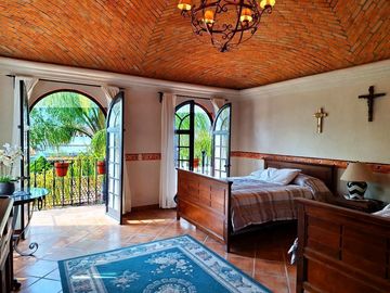 Casa venta, Residencial Villa de  Los Frailes, San Miguel de Allende, Gto.