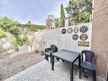 Duplex en venta actualizado en Escobar con PATIO,  PARRILLA Y COCHERA
