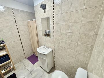 Duplex en venta actualizado en Escobar con PATIO,  PARRILLA Y COCHERA