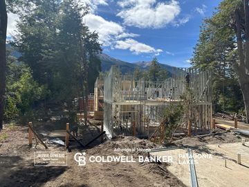 Venta Casa Villa La Angostura 122 m2 en pozo, vista parcial lago 3 dormitorios Villa Correntoso