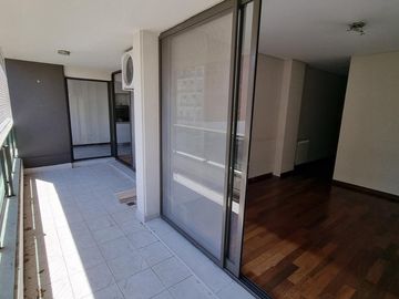 Departamento semipiso 3 dormitorios, Güemes y Oroño