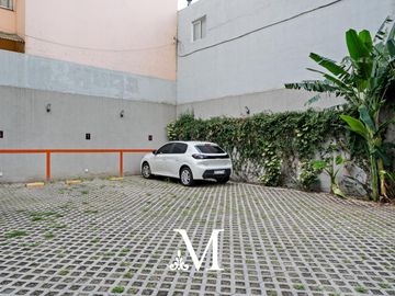 Departamento 3 ambientes con terraza propia, colegiales. 1 cochera