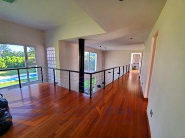 Casa en venta en Barrio Santa Ana Moreno