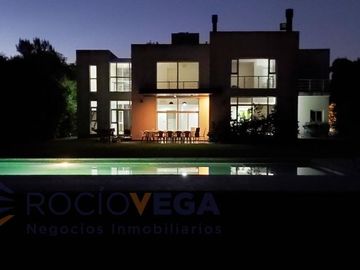 Casa en venta en Barrio Santa Ana Moreno