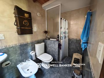 Casa en venta- 3 dormitorios, Península de San Pedro, S. C. de Bariloche