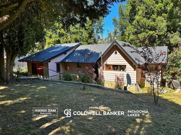 Casa en venta- 3 dormitorios, Península de San Pedro, S. C. de Bariloche